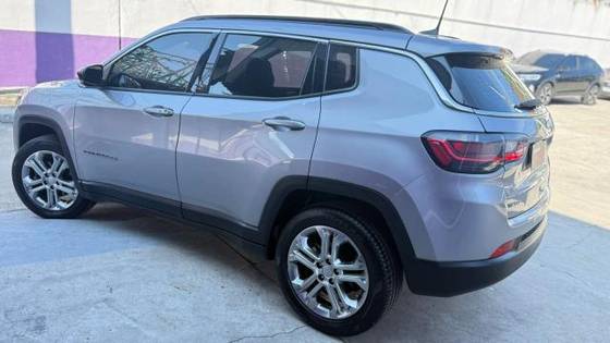 JEEP COMPASS 1.3 T270 TURBO FLEX LONGITUDE AT6